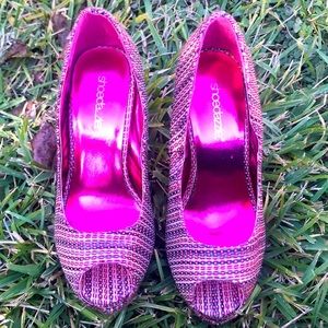 New Shoe Dazzle Platform Heels